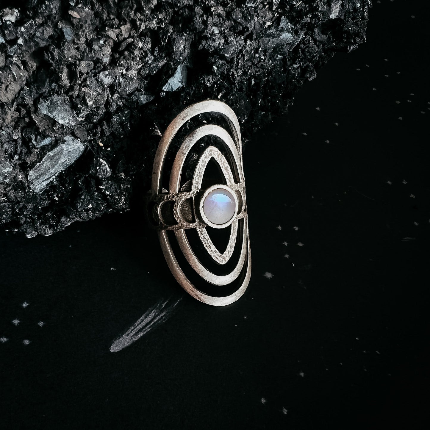 CLEARANCE Cosmic Ripple Ring with Rainbow Moonstone and Phases of the Moon